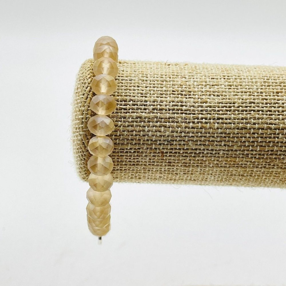 LIZAS Pink Beaded Stretch Bracelet Silver Tone Faceted Classic Career Cosplay - Picture 7 of 7